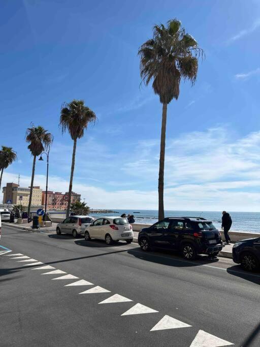 Vacanze Romane Apartment Anzio Buitenkant foto